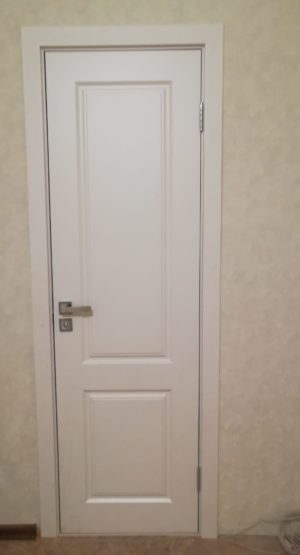 дверь межкомнатная белая